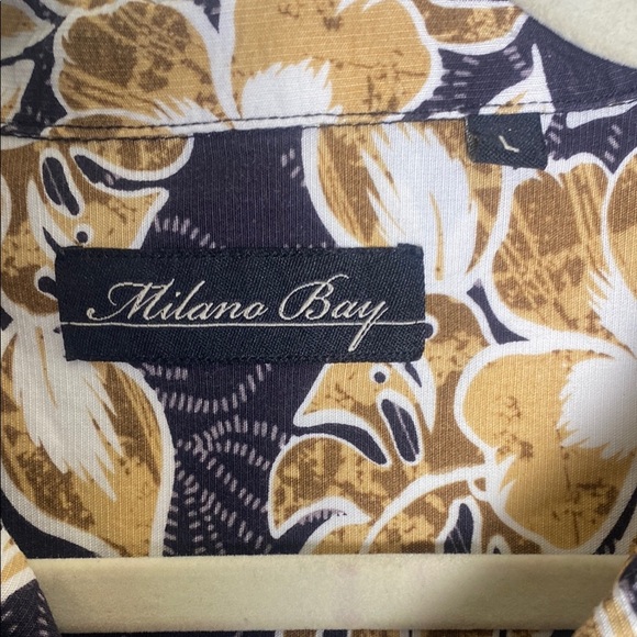 Milano Bay Black and Tan Hawaiian Casual Button Down Shirt - Picture 3 of 8
